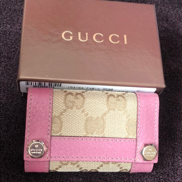 GUCCI 6 Key Holder - Picture 4 of 6